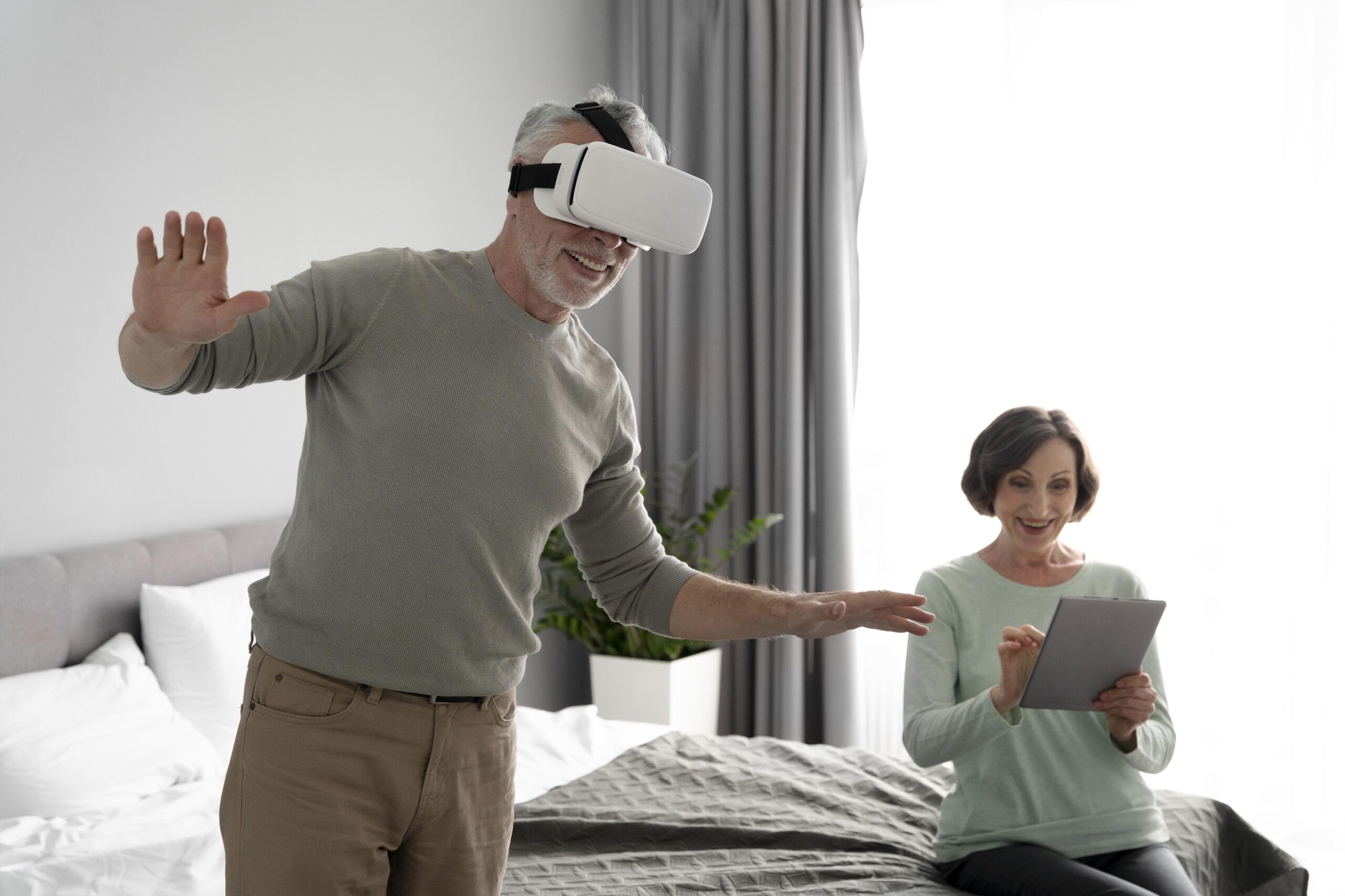 Tech for Seniors: Easy Ways to Stay Connected